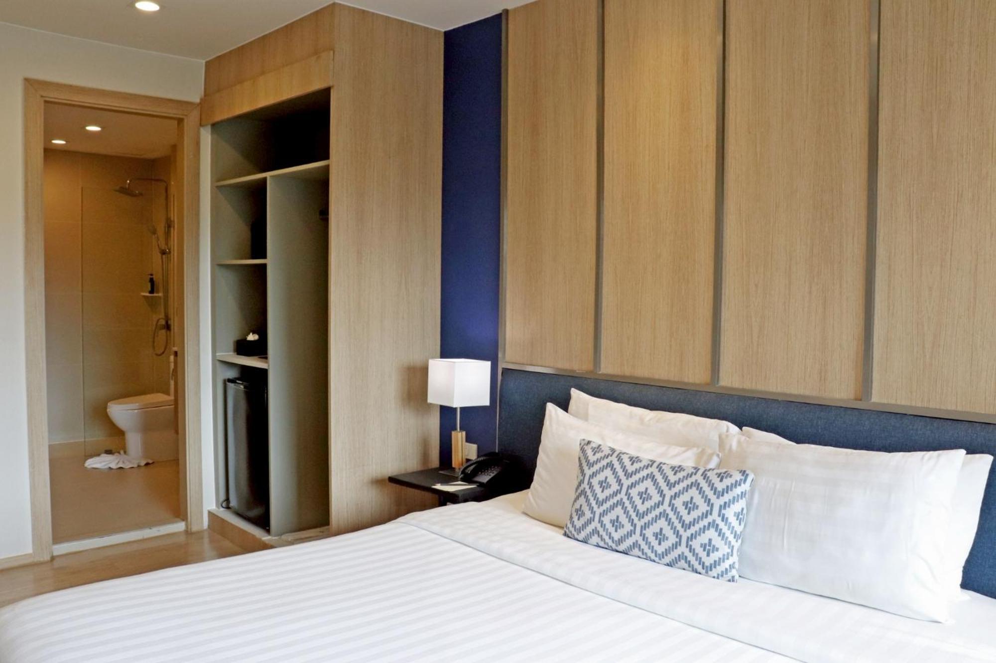 The Residence On Thonglor By Uhg Bangkok Esterno foto