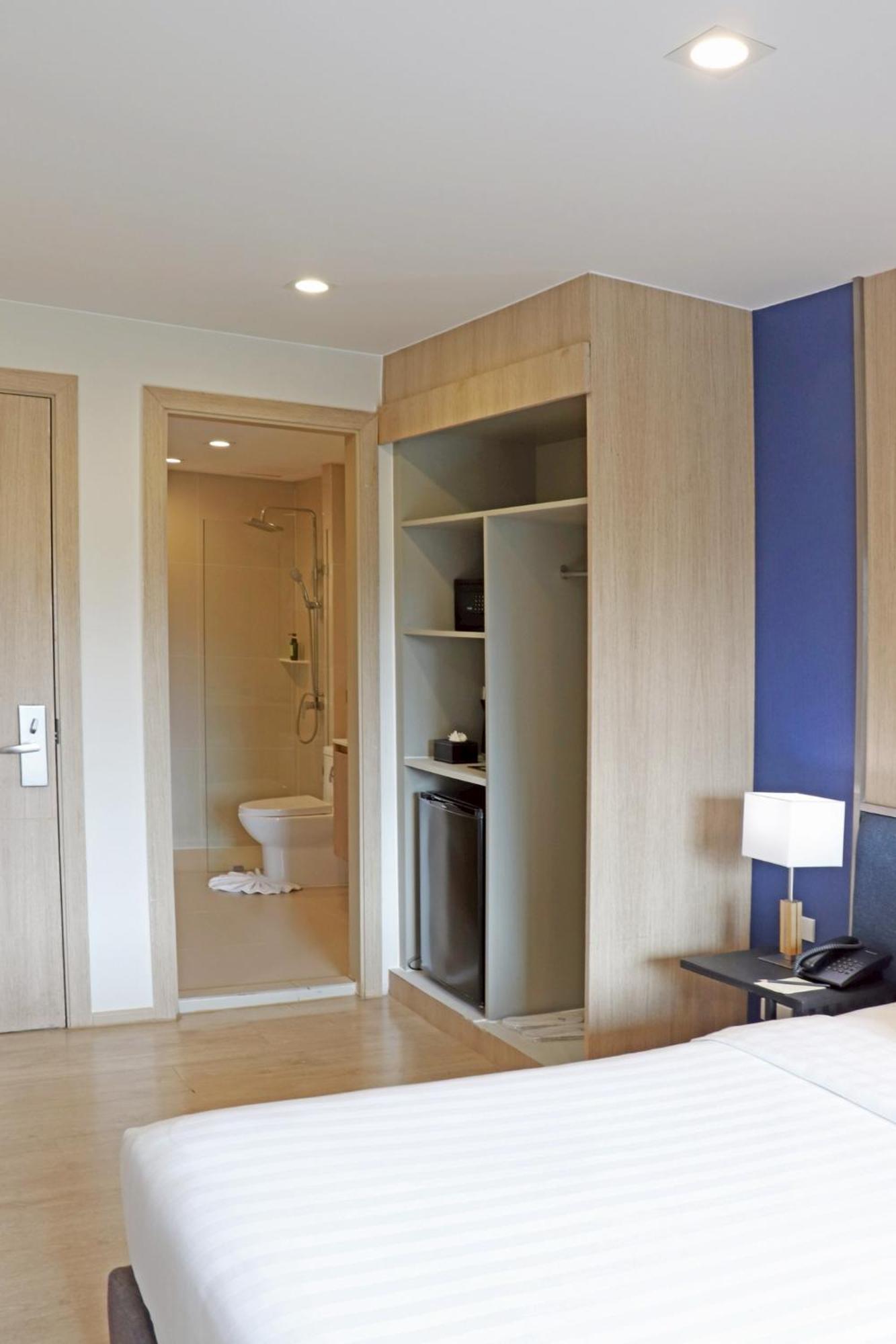 The Residence On Thonglor By Uhg Bangkok Esterno foto