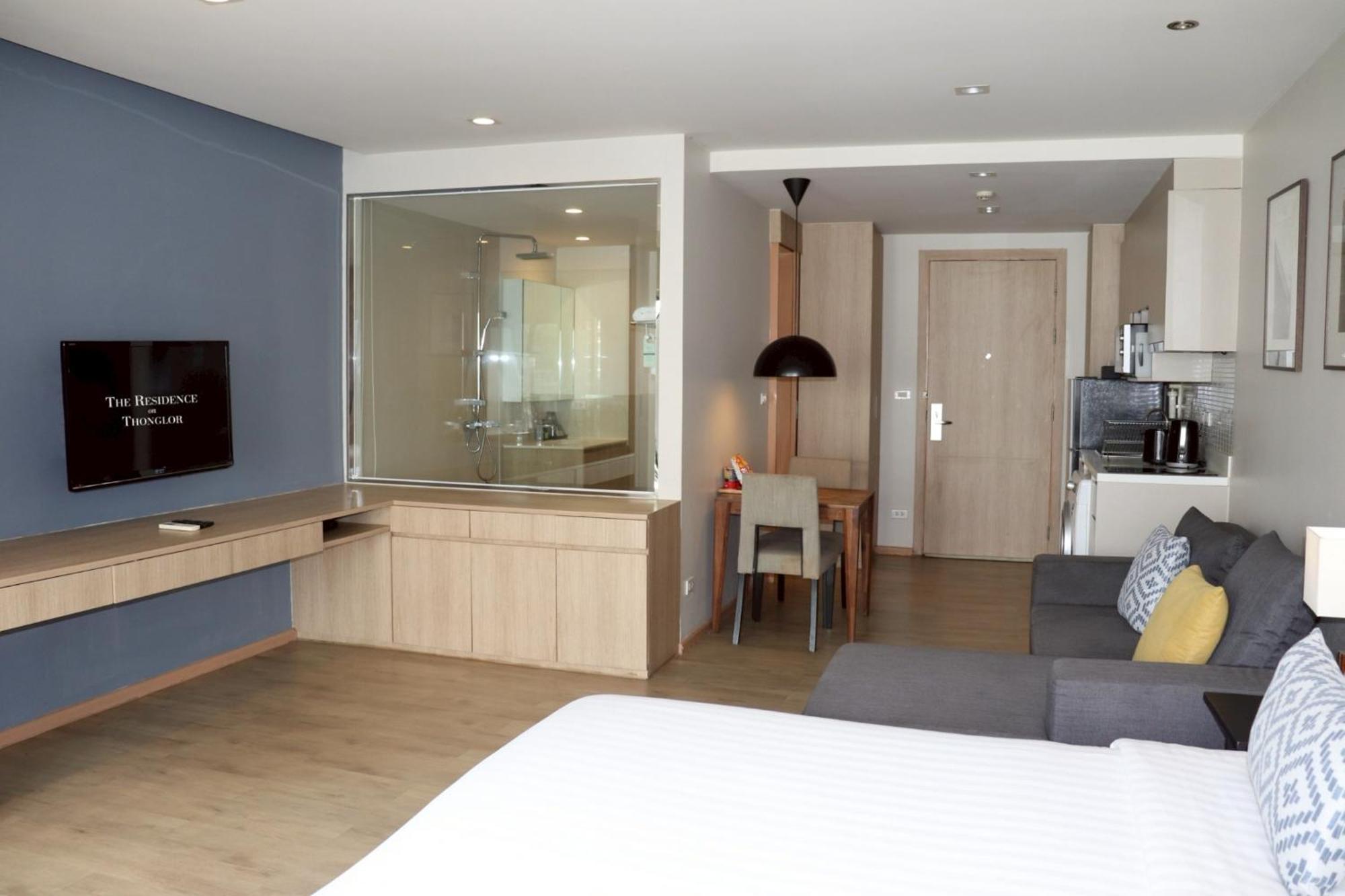 The Residence On Thonglor By Uhg Bangkok Esterno foto
